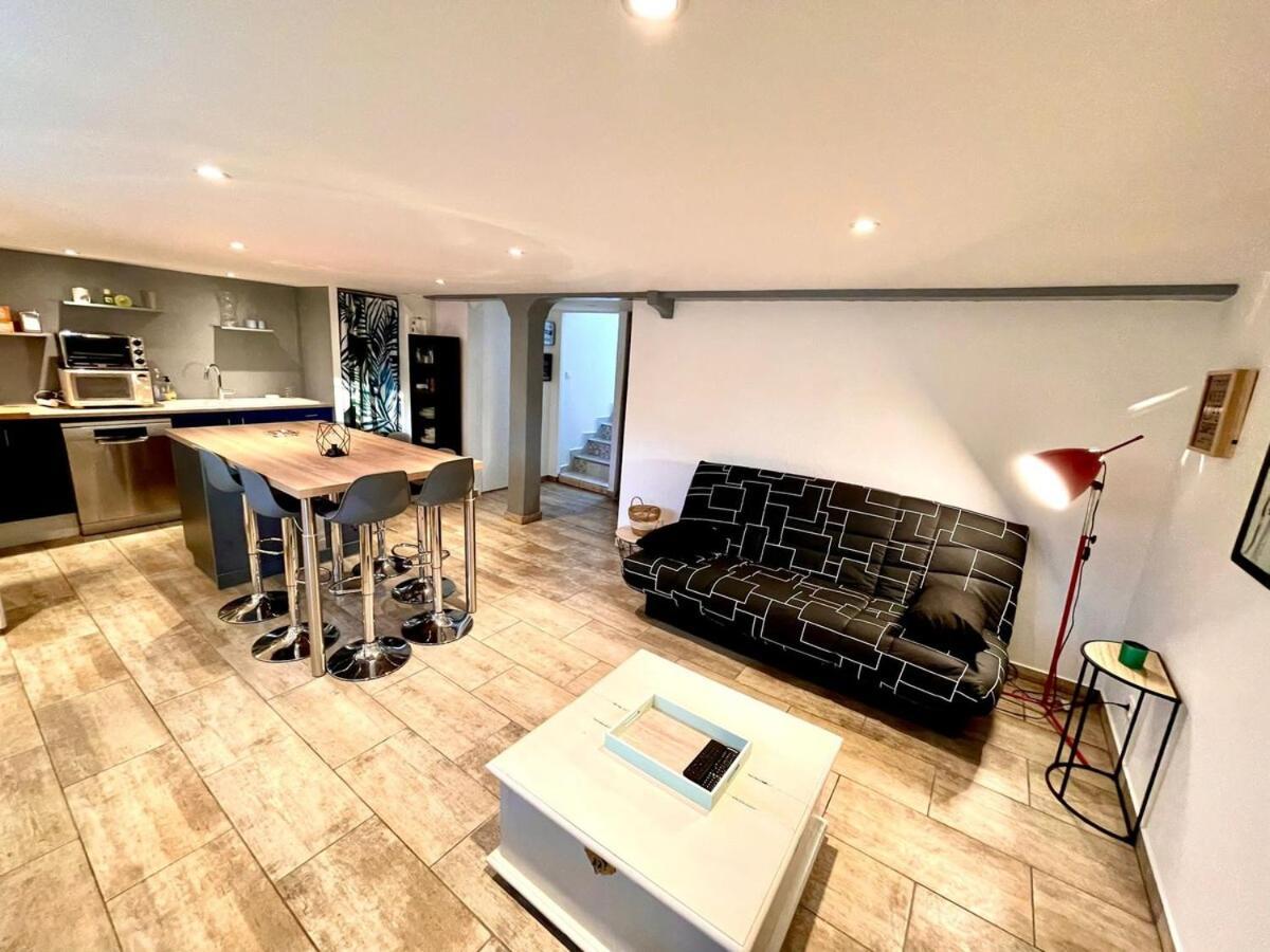 Ferienwohnung Le Camille Charming With Garden 5 Min Chu Poitiers Exterior foto